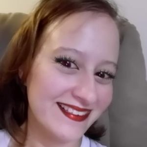 Meet your Posher, Annie